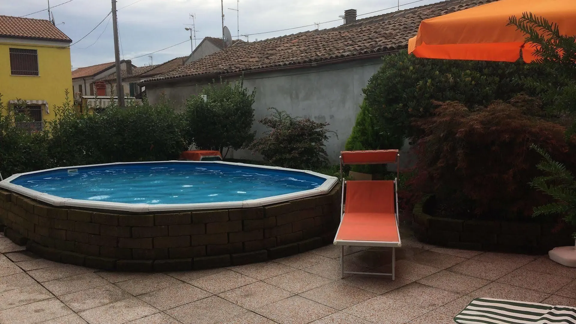 B&B Soleluna Massa Fiscaglia Bed & Breakfast